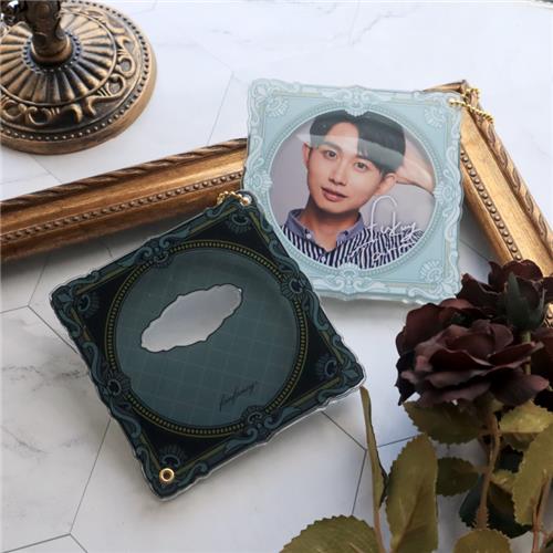 Fukuya Can Badge Acrylic Frame 75 Classic Frame - White